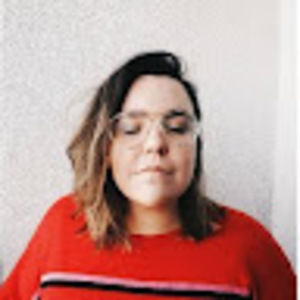 Meet your Posher, Danae iris